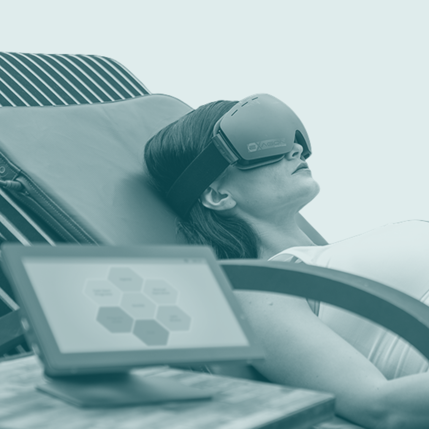 Séance iMRS PEMF avec lunettes de stimulation cérébrale pour performance mentale